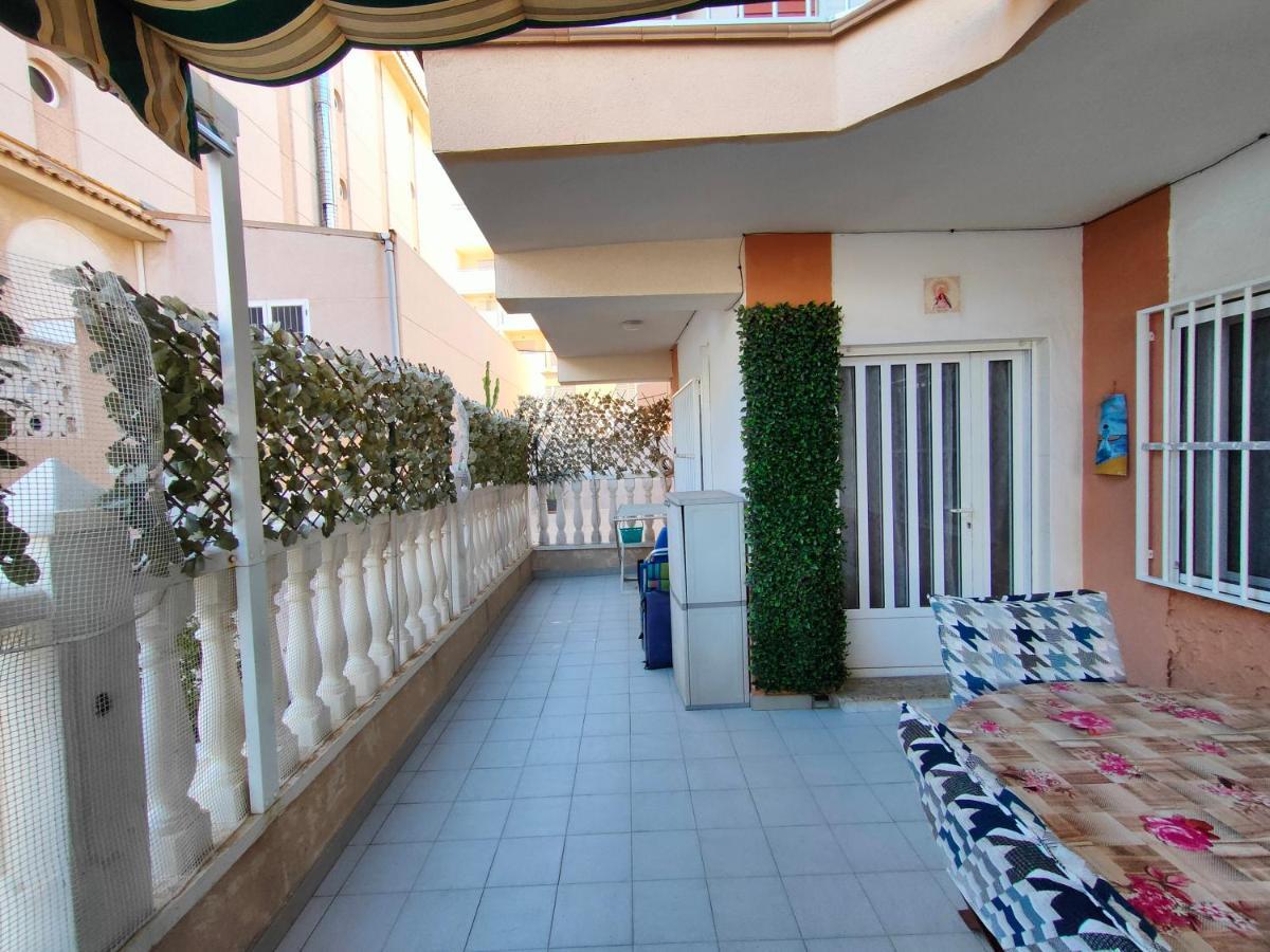 Apartamento Maite Гуардамар дел Сегура Екстериор снимка
